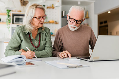 What is an annuity: clearing up the confusion on retirement income